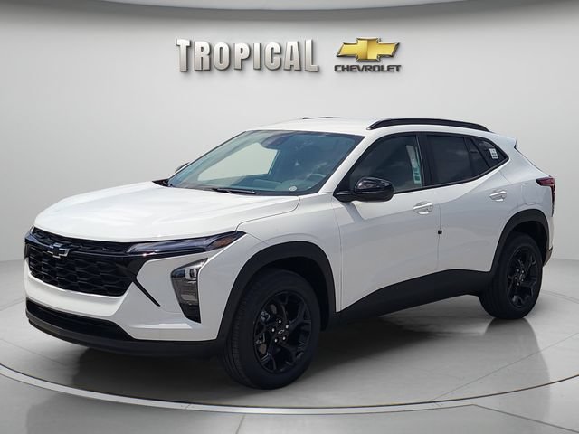 New 2026 Chevrolet Trax LT w/ Midnight Edition FWD image 1