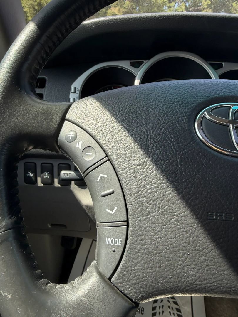 Used 2003 Toyota 4Runner Limited AWD/4WD image 21