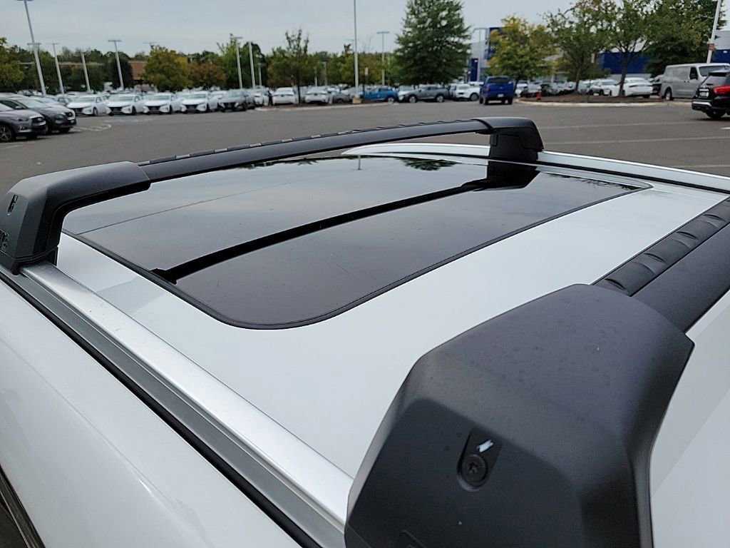 New 2026 Nissan Kicks SR w/ SR Premium Package image 12