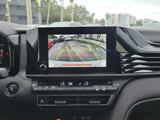 Used 2025 Toyota Camry LE FWD image 20
