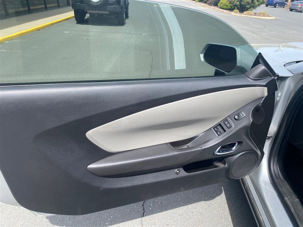 Used 2013 Chevrolet Camaro LS RWD image 8