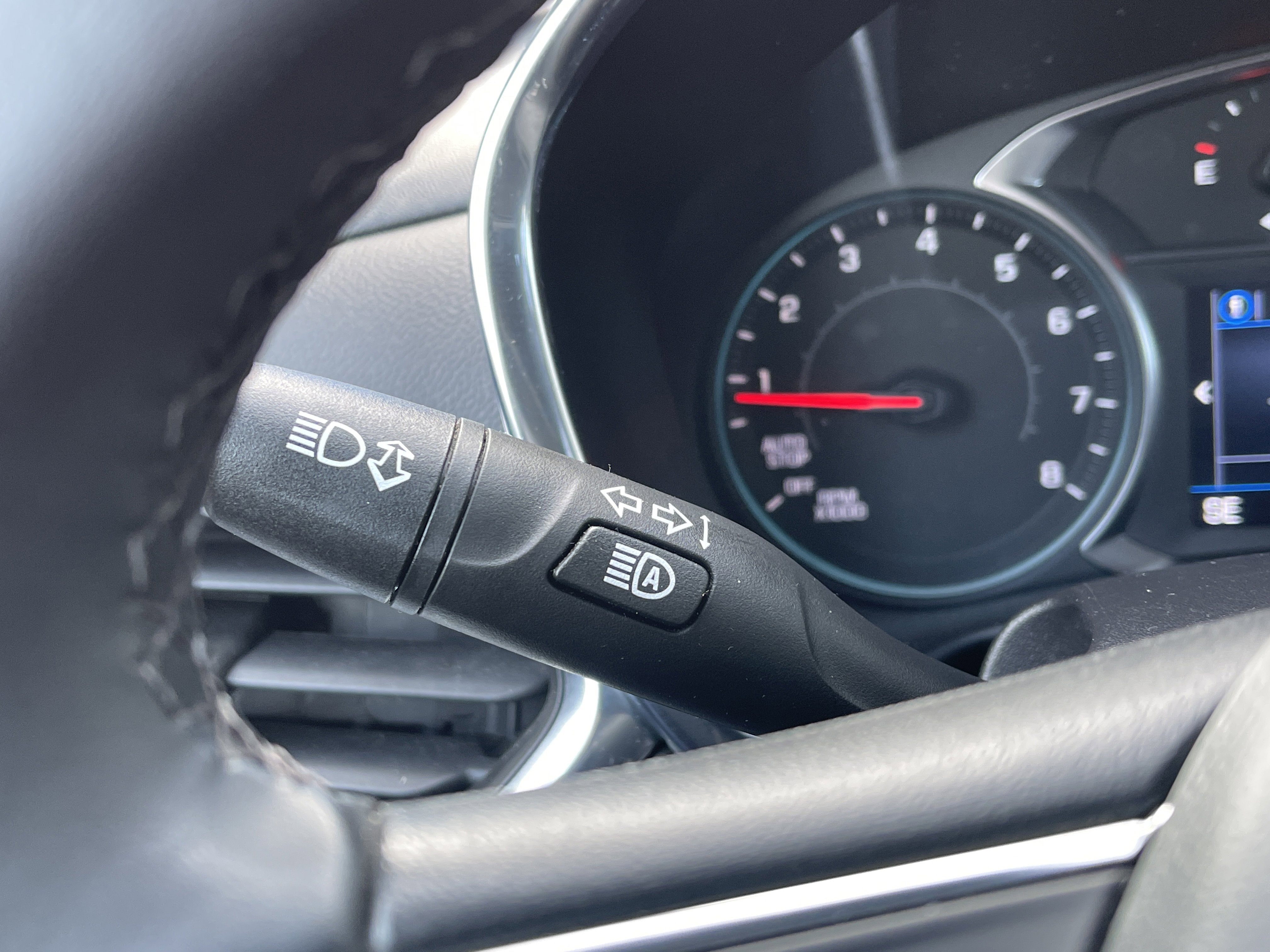 Used 2024 Chevrolet Equinox LT image 22