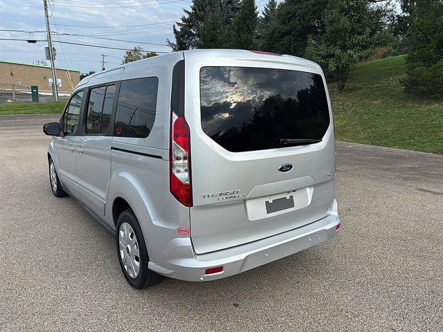 Used 2022 Ford Transit Connect XLT FWD image 2