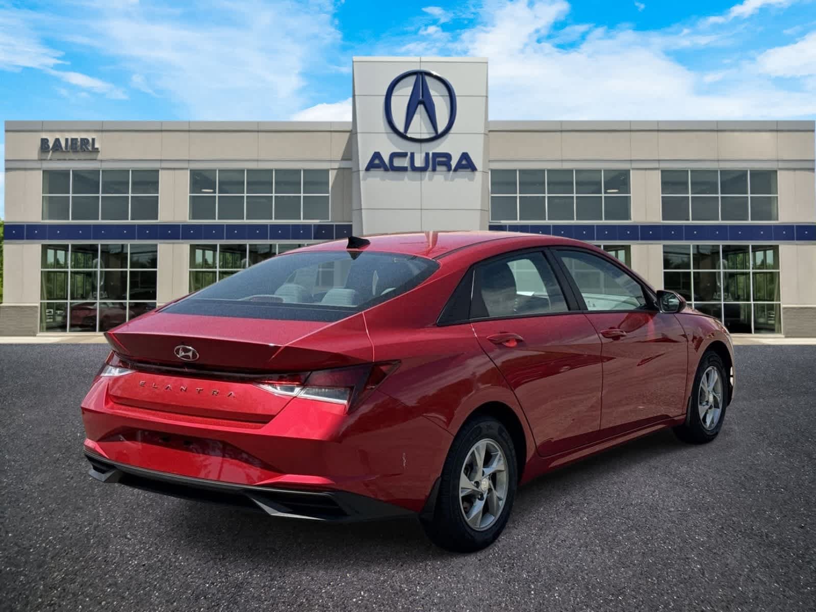 Used 2023 Hyundai Elantra SE FWD image 5