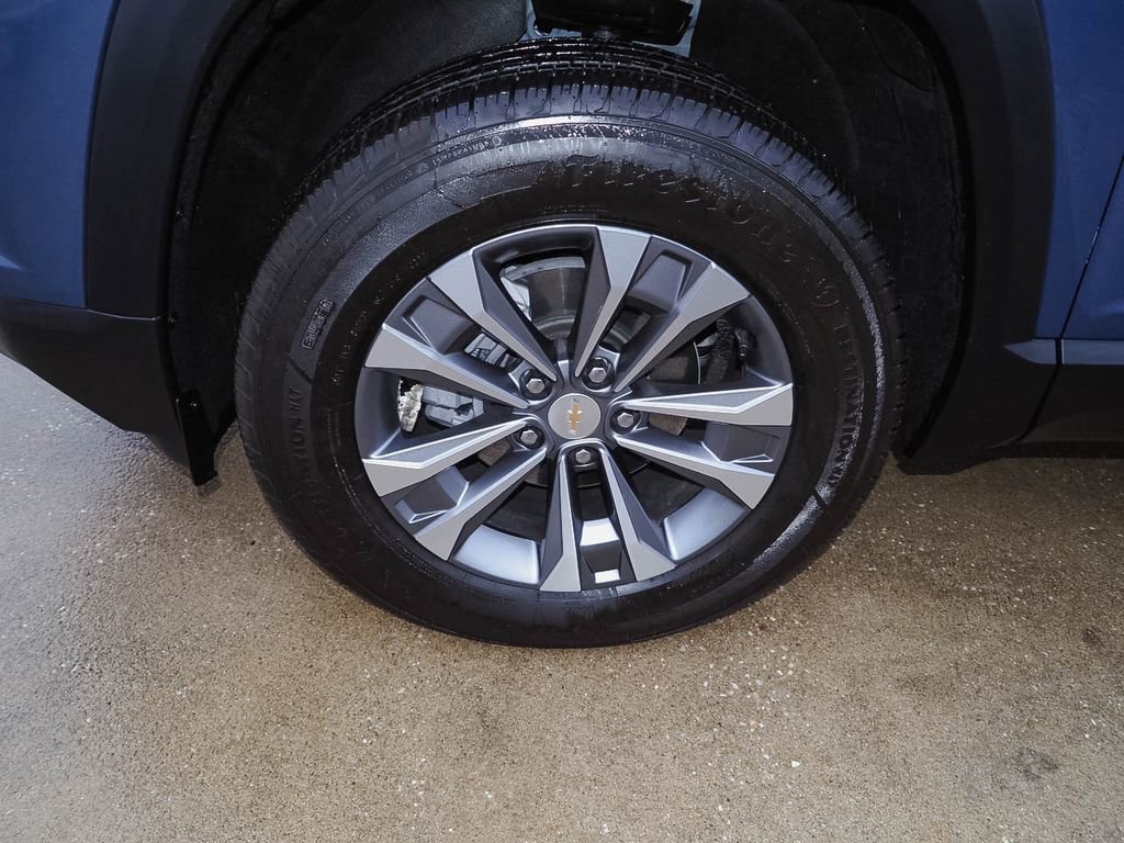 Certified 2025 Chevrolet Equinox LT image 31