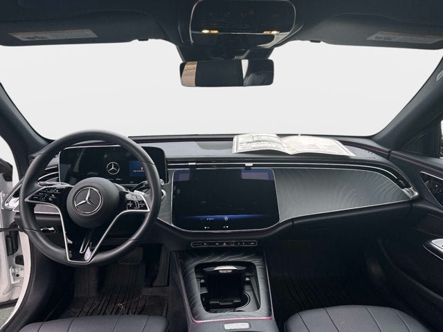 Used 2025 Mercedes-Benz E 350 Sedan image 15
