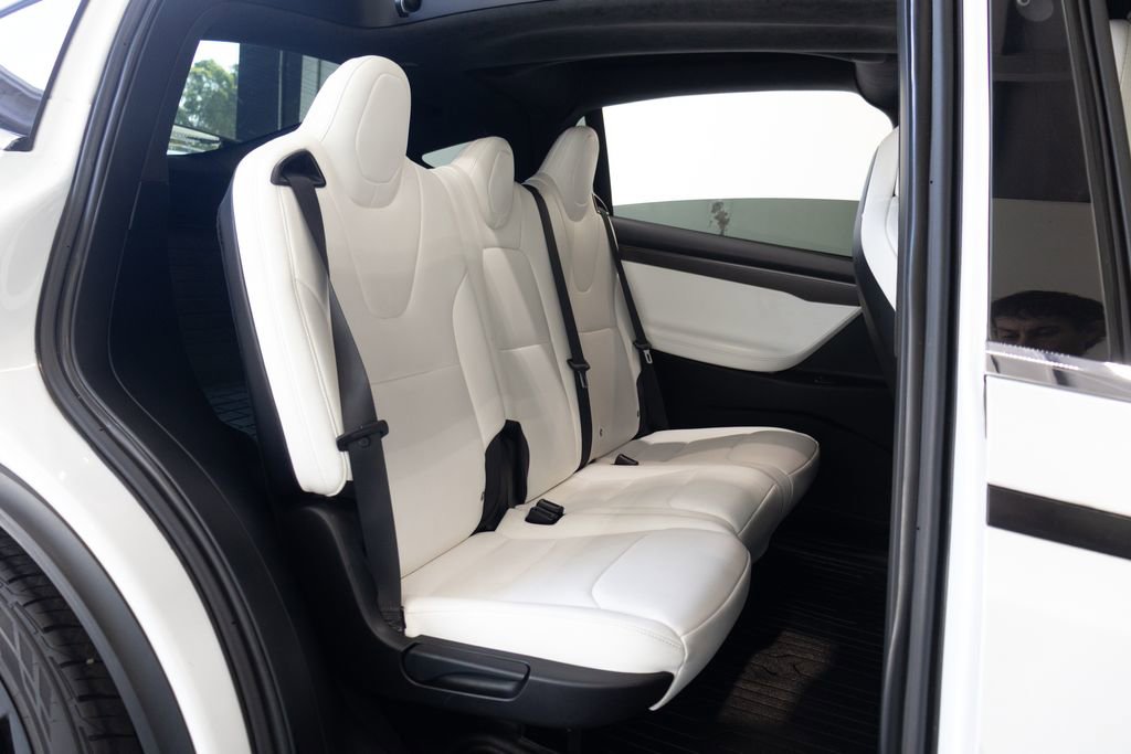 Used 2018 Tesla Model X 75D AWD/4WD image 23