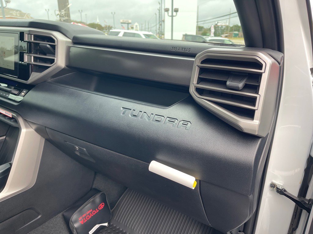 New 2026 Toyota Tundra SR5 image 18
