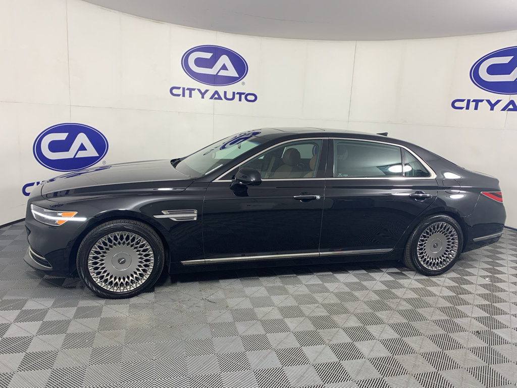 Used 2022 Genesis G90 5.0 Ultimate AWD/4WD image 6
