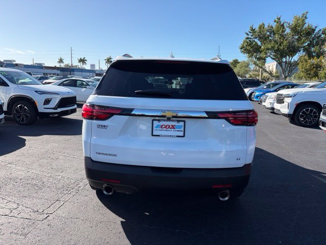Used 2023 Chevrolet Traverse LT FWD image 5