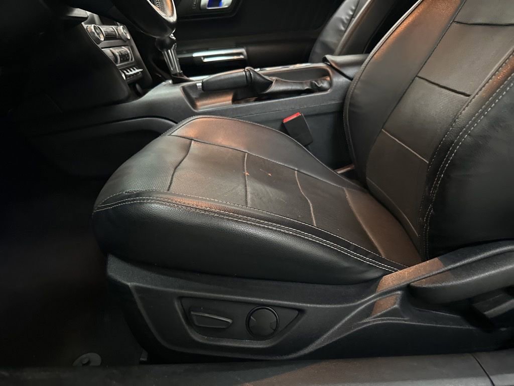 Used 2020 Ford Mustang GT Premium RWD image 29