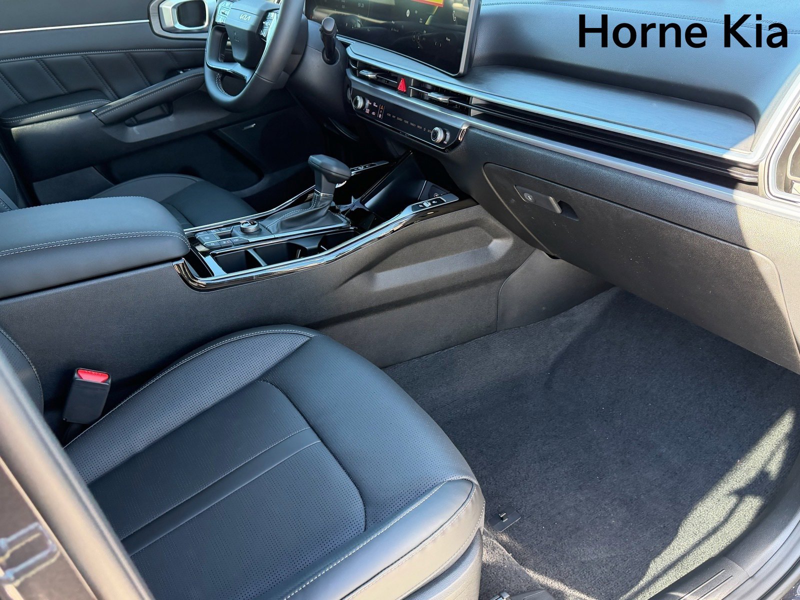 New 2026 Kia Sorento SX image 12