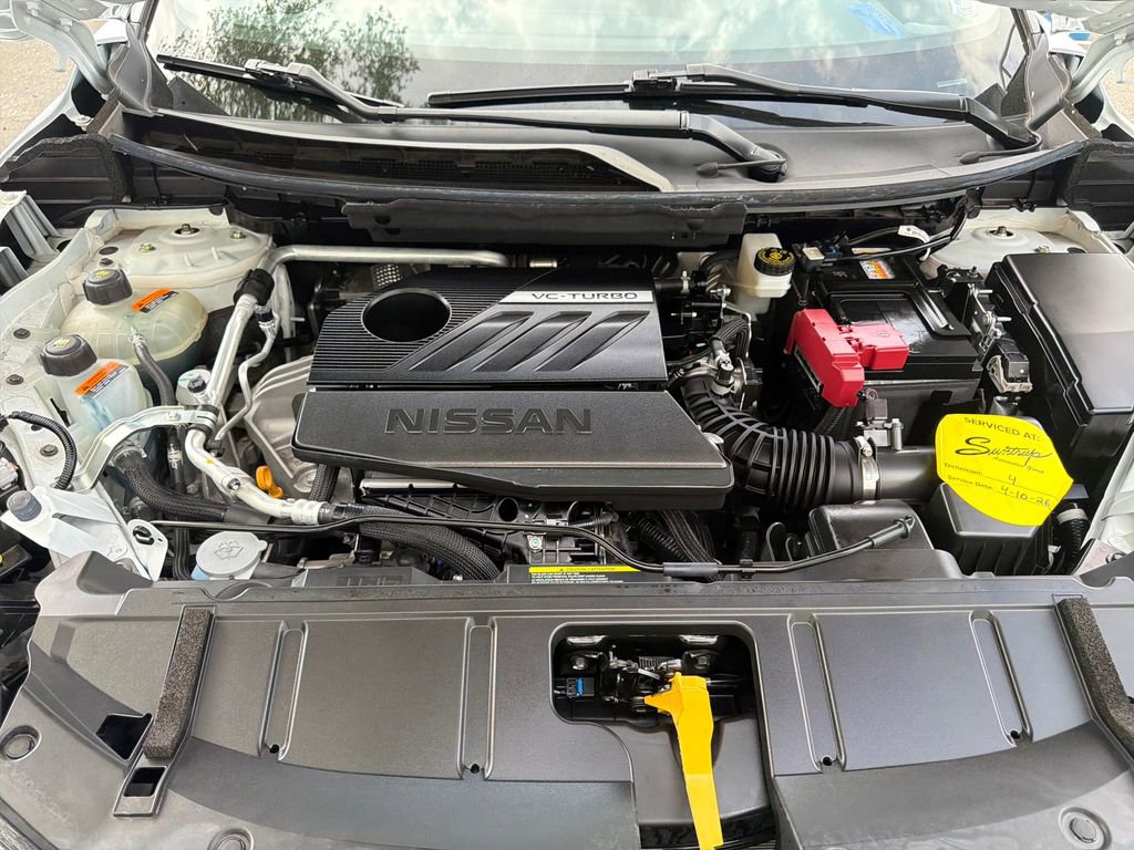 Used 2024 Nissan Rogue SV w/ SV Premium Package image 27