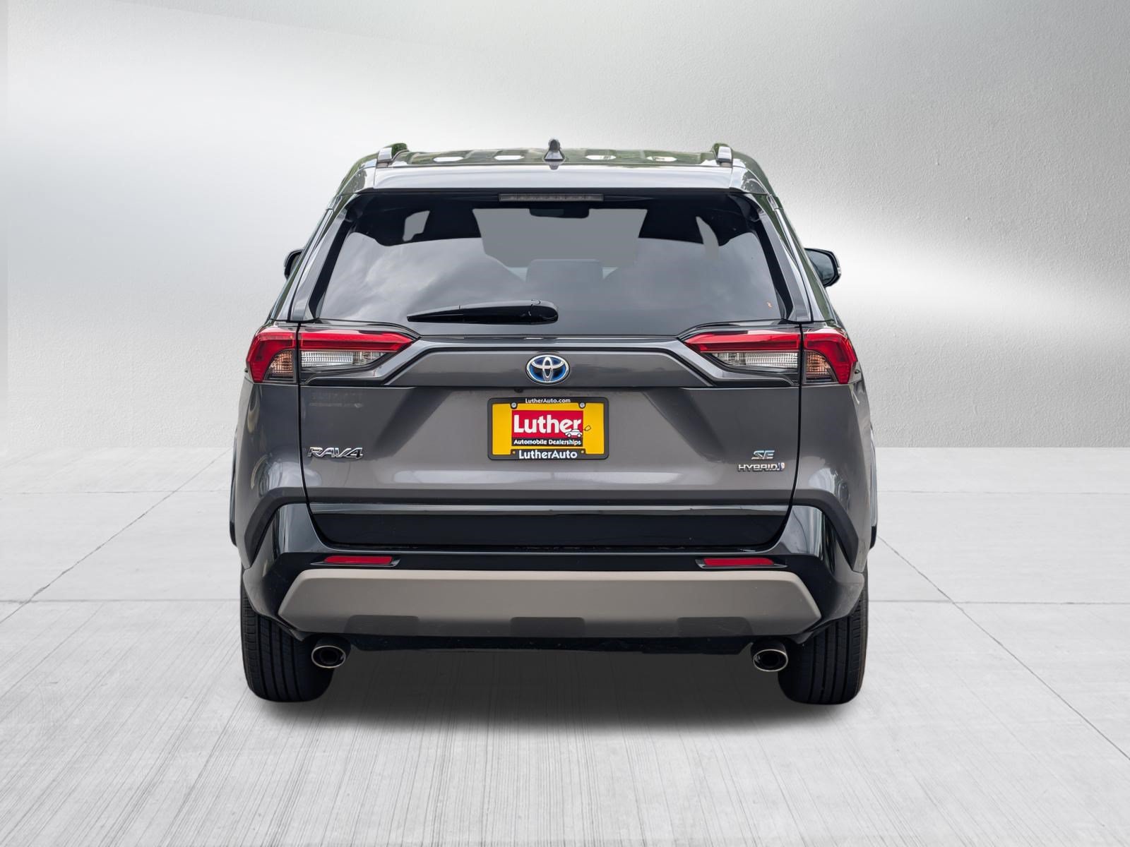 Used 2022 Toyota RAV4 SE AWD/4WD image 6