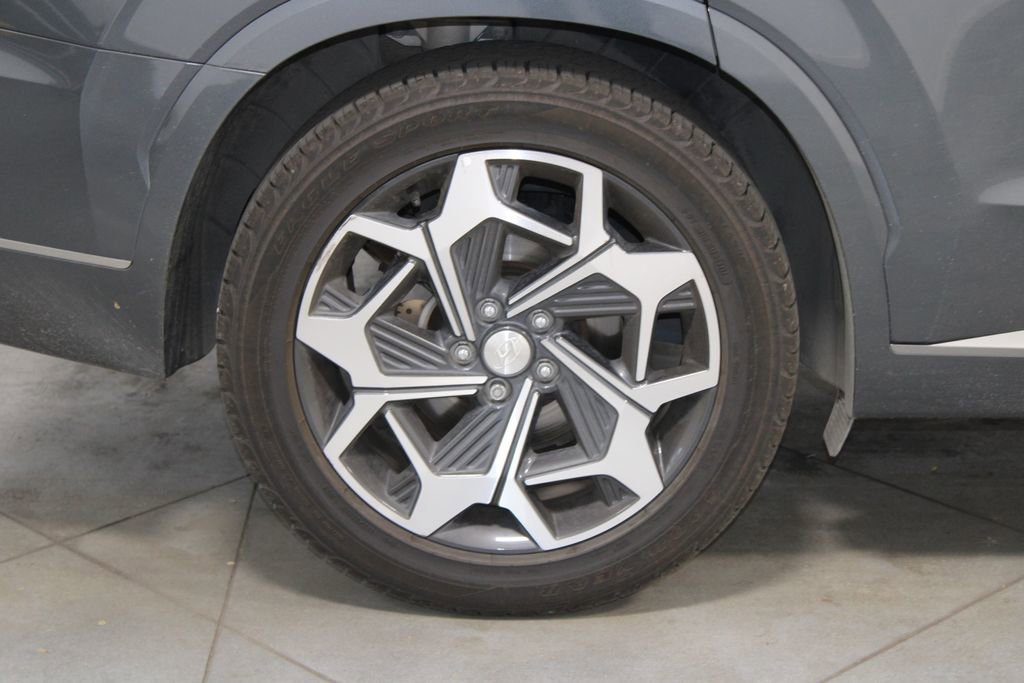 Used 2022 Hyundai Palisade Calligraphy image 12