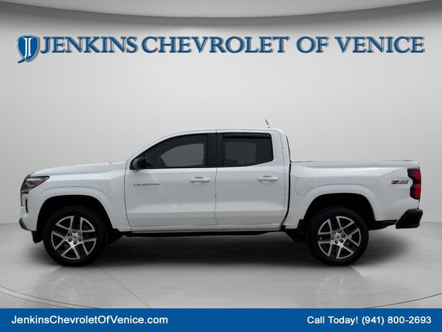 Used 2023 Chevrolet Colorado Z71 w/ Z71 Convenience Package 2 AWD/4WD image 9
