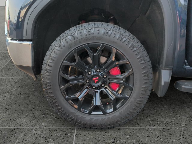 Used 2020 GMC Sierra 1500 SLT w/ SLT Premium Package AWD/4WD image 14
