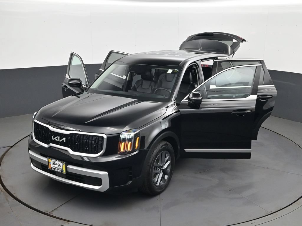 Used 2024 Kia Telluride LX AWD/4WD image 31