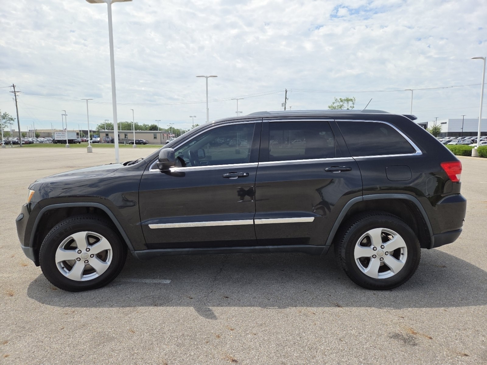 Used 2012 Jeep Grand Cherokee Laredo AWD/4WD image 13