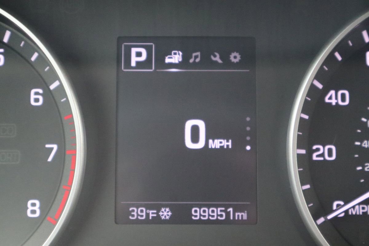 Used 2017 Hyundai Elantra ECO w/ Cargo Package image 45