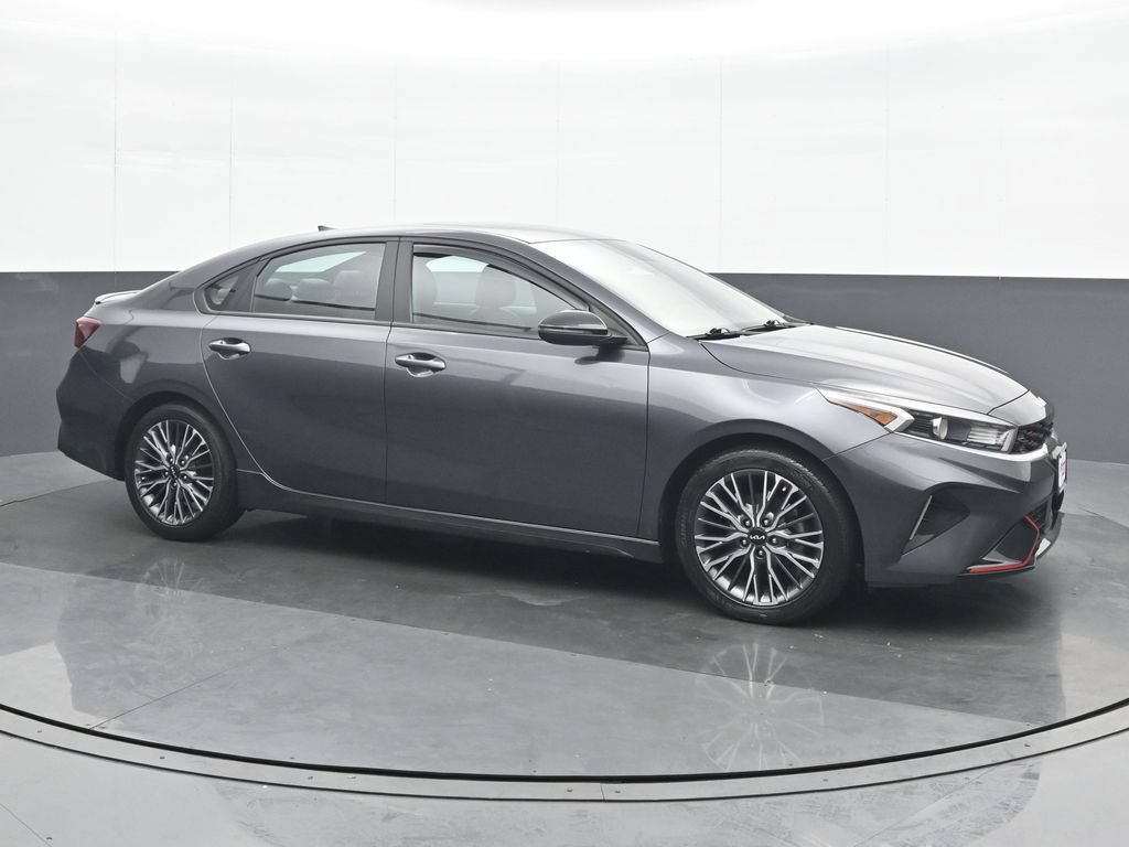 Used 2023 Kia Forte GT-Line w/ GT-Line Premium Package FWD image 8