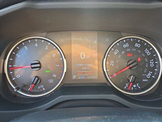 Used 2019 Toyota RAV4 XLE w/ Convenience Package FWD image 11