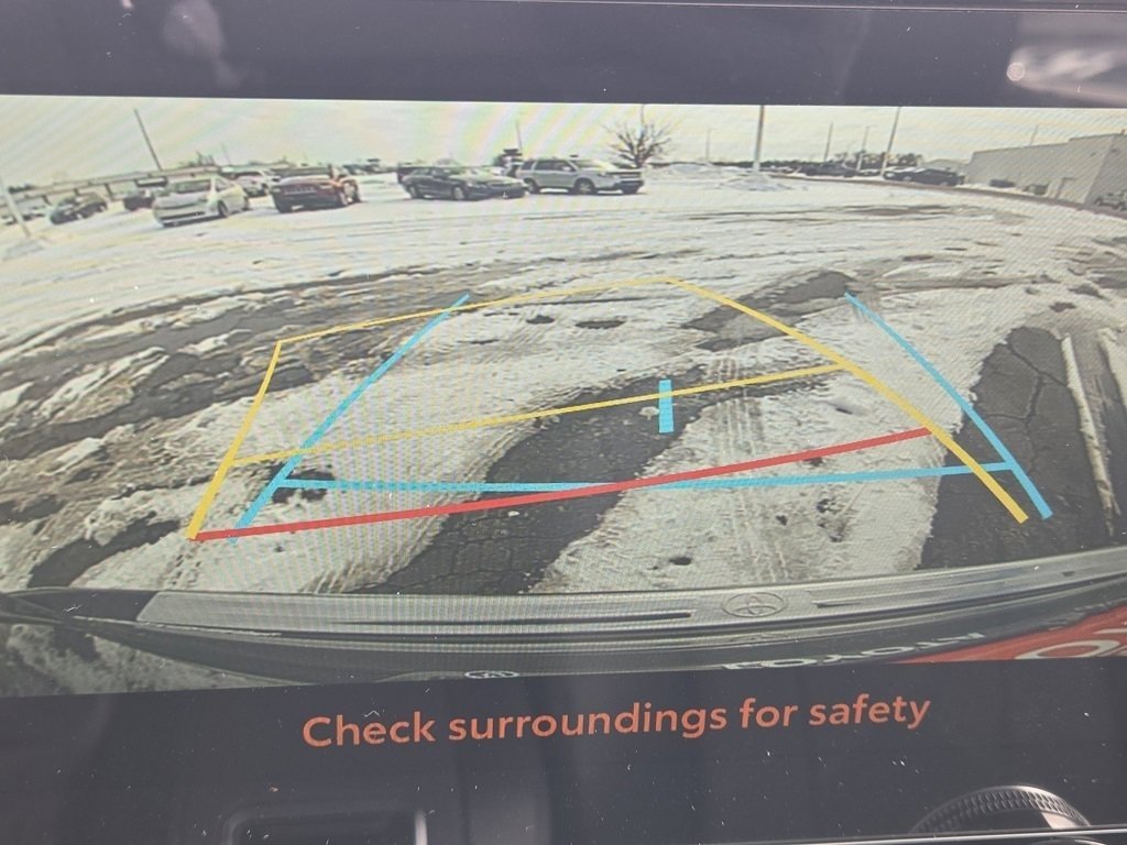 New 2026 Toyota Highlander Platinum image 10