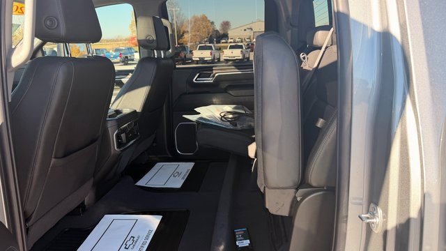 Certified 2025 Chevrolet Silverado 2500 LTZ w/ LTZ Plus Package image 38