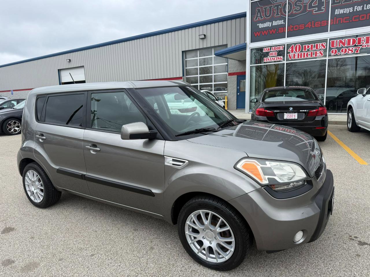 Used 2011 Kia Soul + w/ Audio Pkg image 3