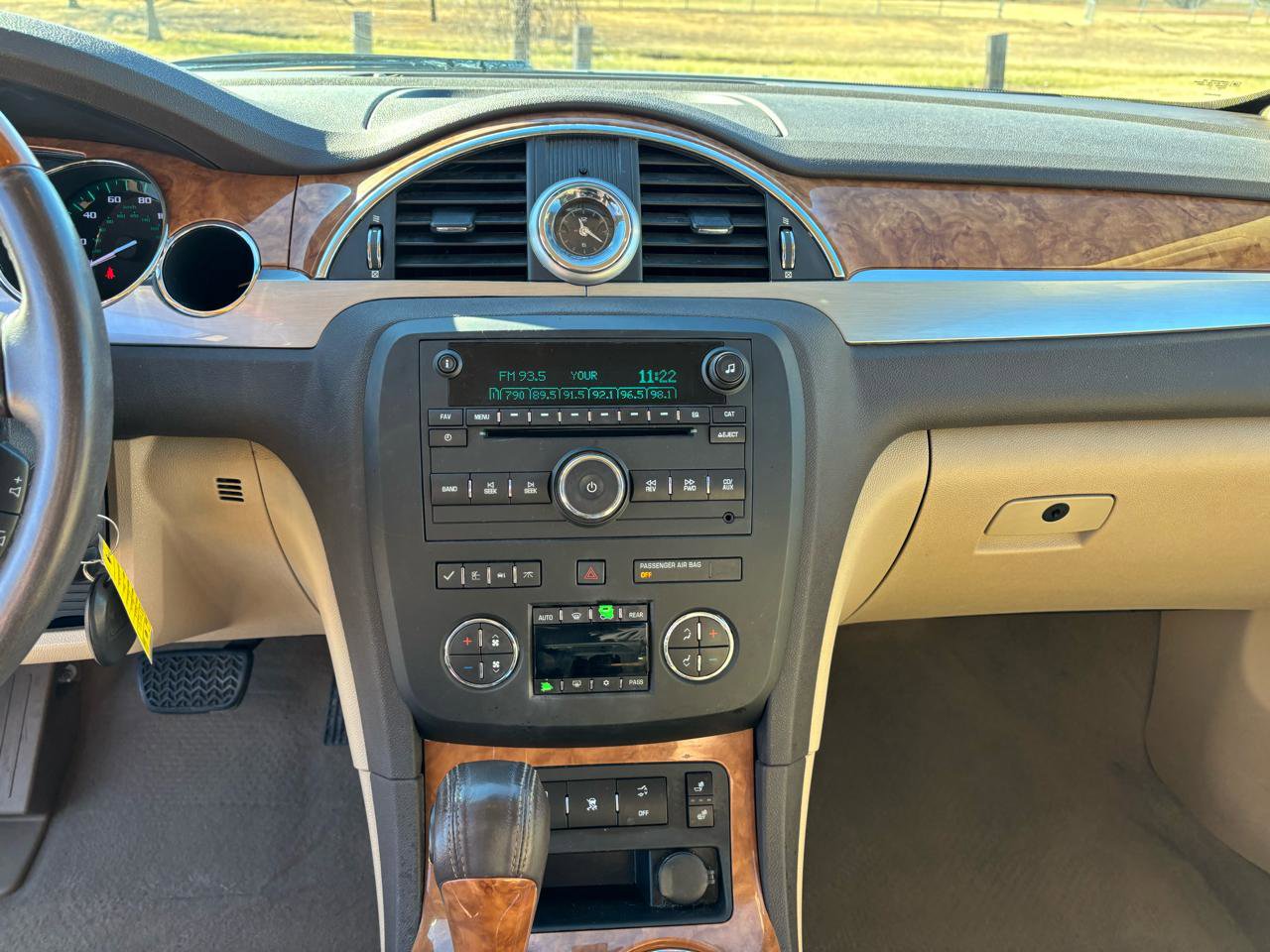 Used 2012 Buick Enclave Leather image 19