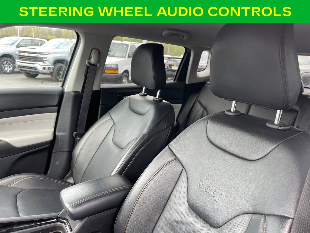 Used 2022 Jeep Compass Limited image 16