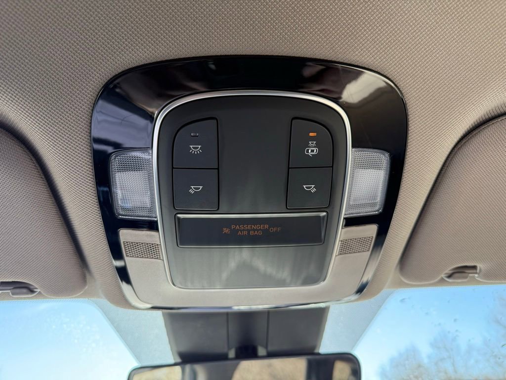 Used 2023 Hyundai Santa Fe SE image 29