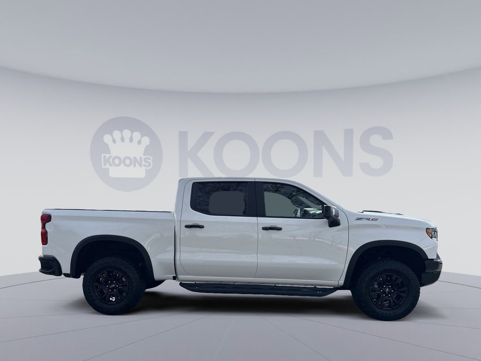 Used 2025 Chevrolet Silverado 1500 ZR2 w/ Technology Package image 8