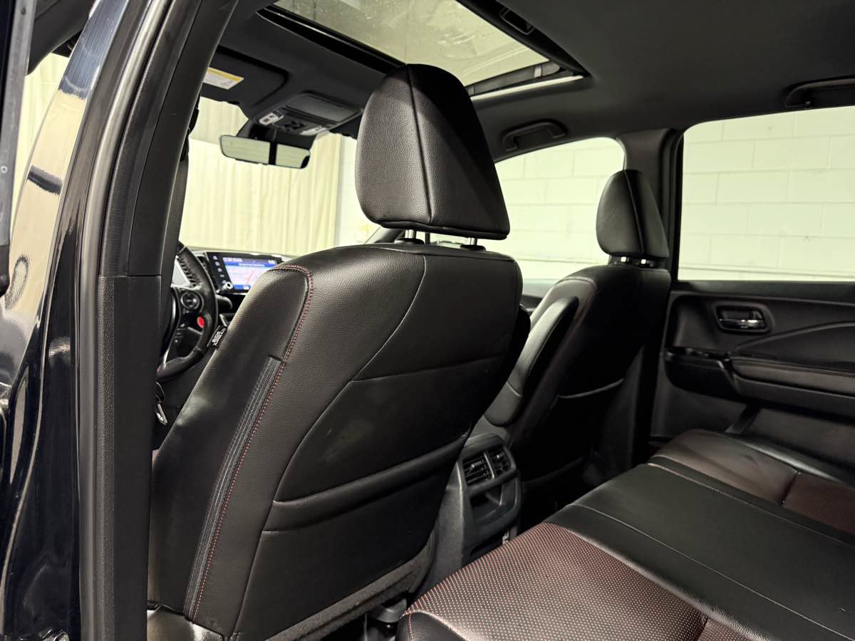Used 2023 Honda Ridgeline Black Edition image 15