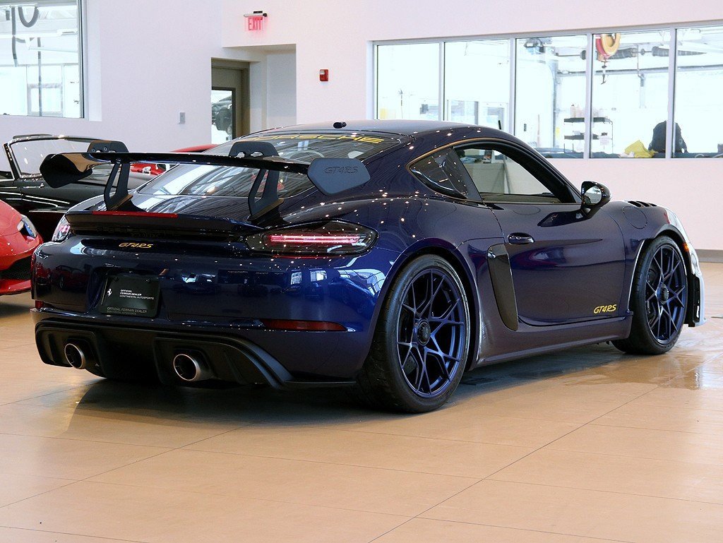 Used 2024 Porsche 718 Cayman GT4 RS image 25