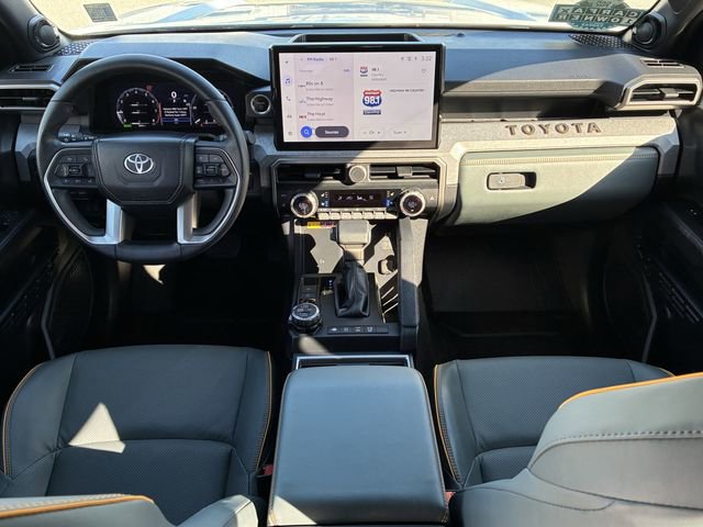 Used 2025 Toyota 4Runner Trailhunter image 14