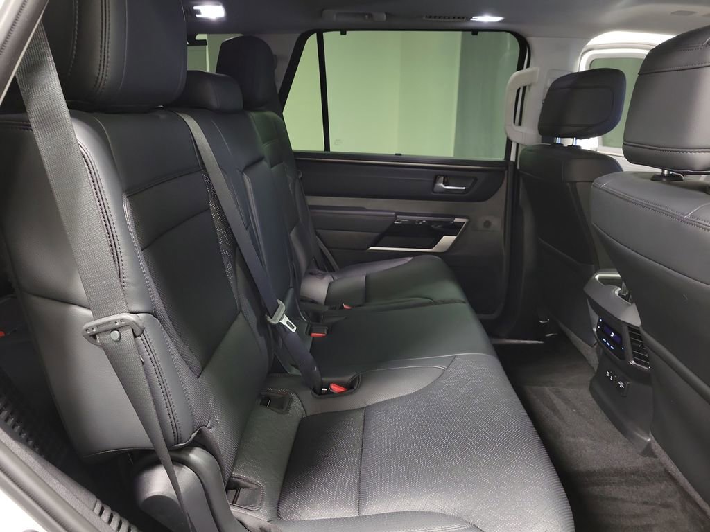 Used 2024 Toyota Sequoia Limited w/ TRD Off-Road Package AWD/4WD image 25