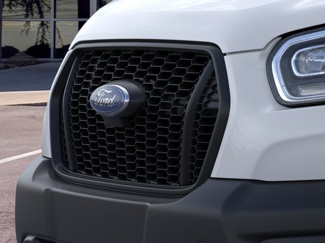New 2025 Ford Transit 250 Low Roof RWD image 17