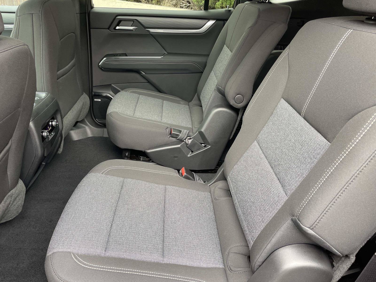 New 2026 GMC Acadia Elevation w/ Black Edition FWD image 24