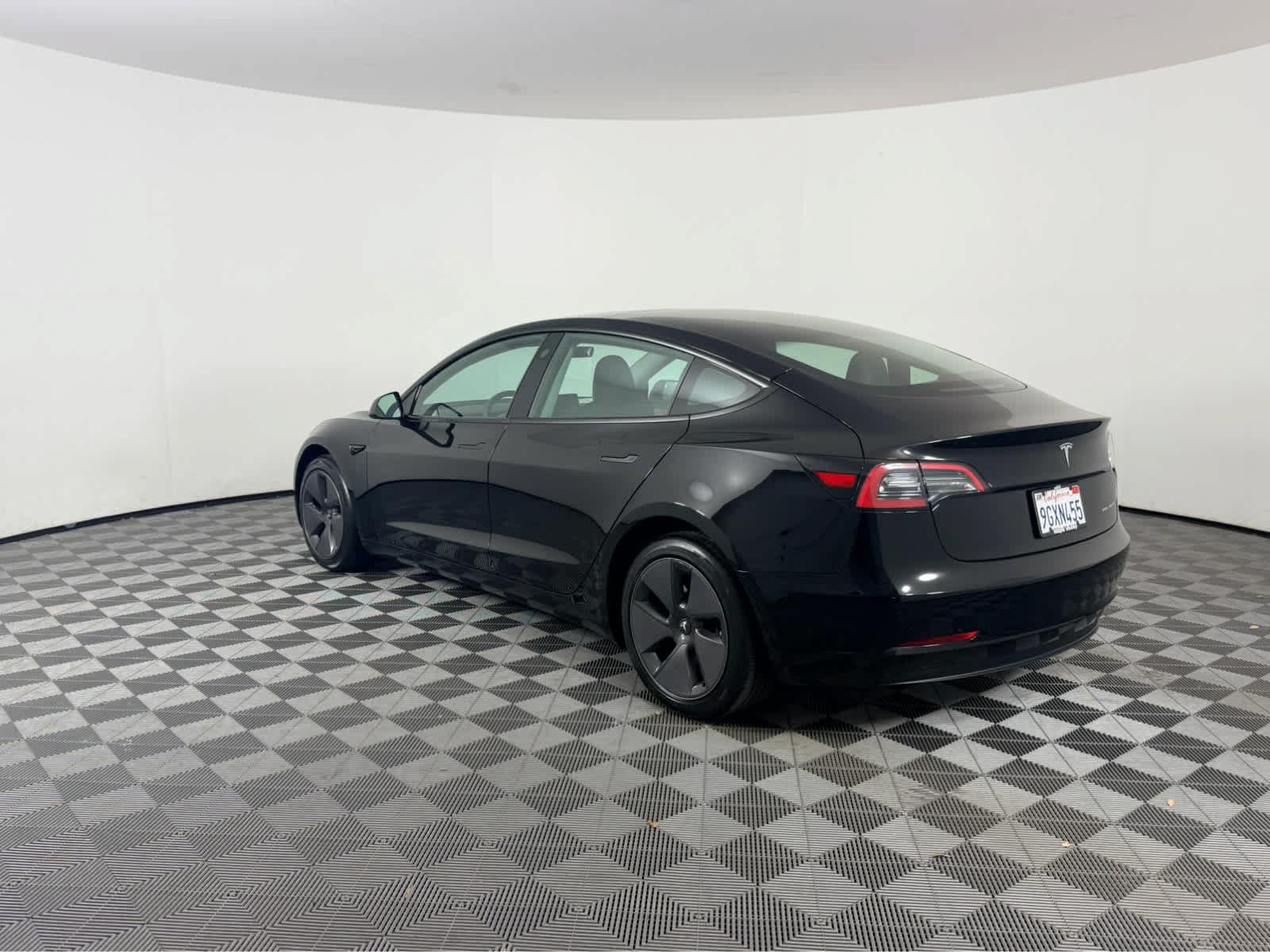 Used 2023 Tesla Model 3 Long Range AWD/4WD image 5