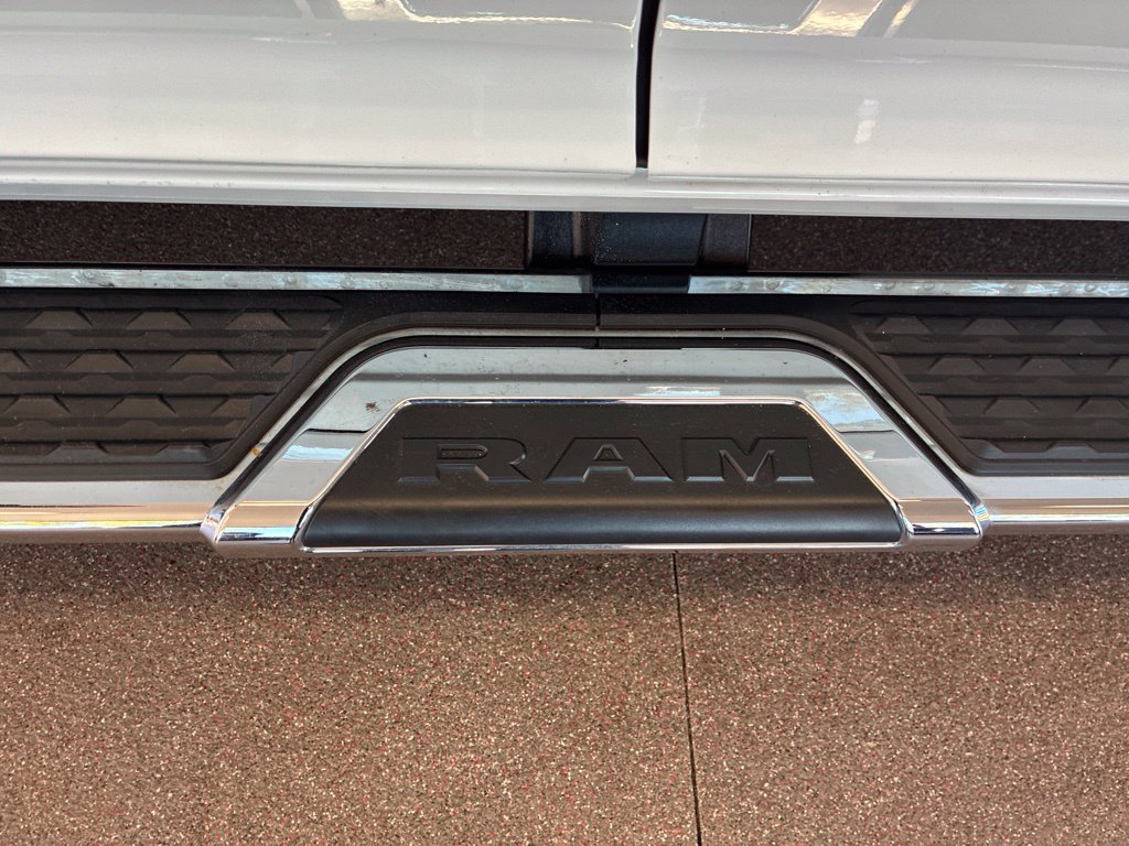Certified 2026 RAM 2500 Big Horn AWD/4WD image 7
