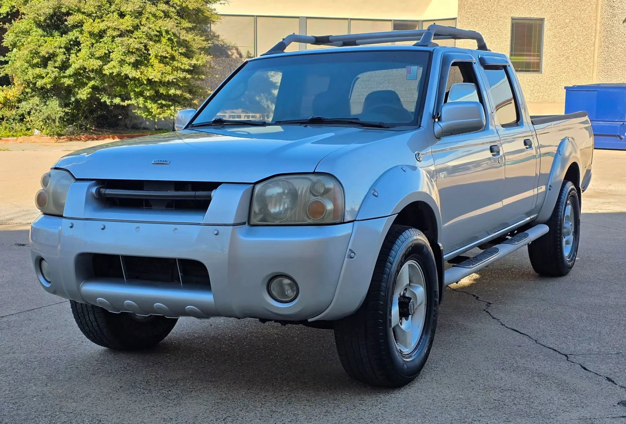 Used 2002 Nissan Frontier SE image 7