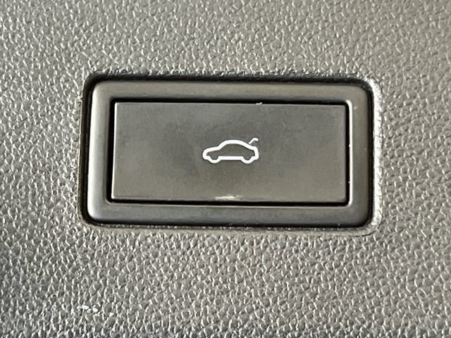 Certified 2022 Volkswagen Atlas SE AWD/4WD image 6