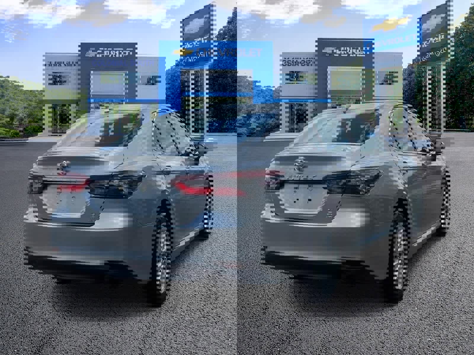 Used 2022 Toyota Camry LE image 6