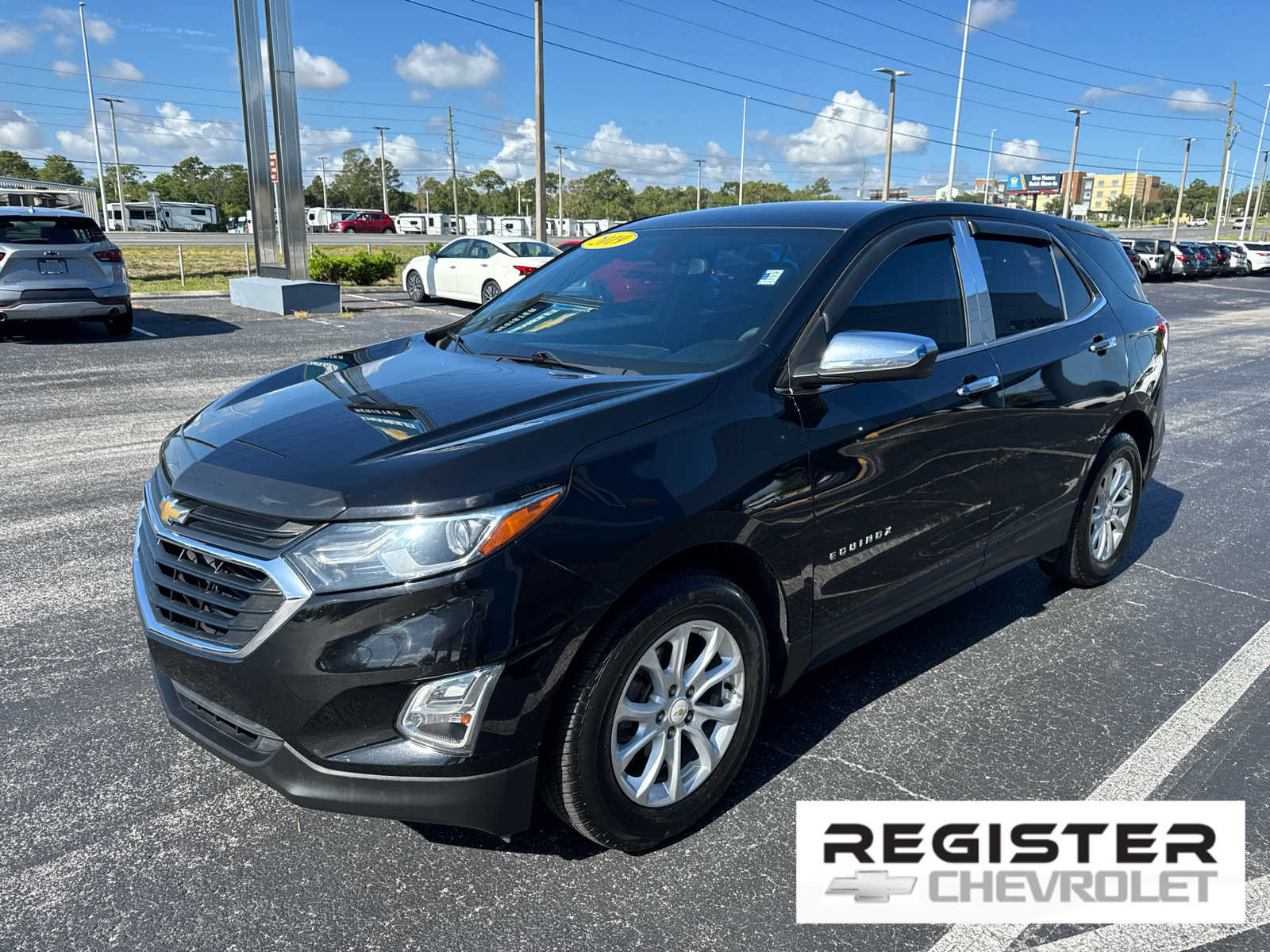 Used 2019 Chevrolet Equinox LT FWD image 1