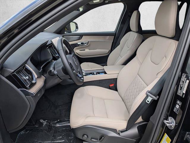 New 2026 Volvo XC90 B5 Plus w/ Protection Package AWD/4WD image 3