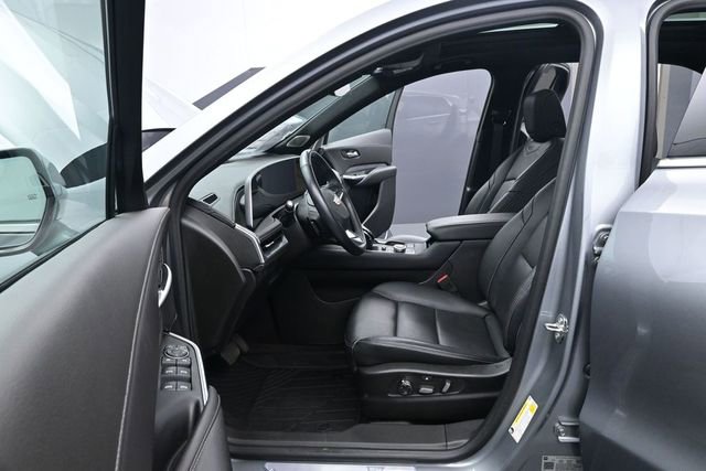 Used 2024 Cadillac XT4 Premium Luxury FWD image 10