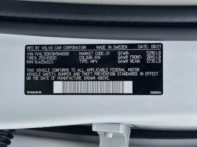 Used 2022 Volvo XC60 B5 Momentum w/ Protection Package Premier FWD image 43