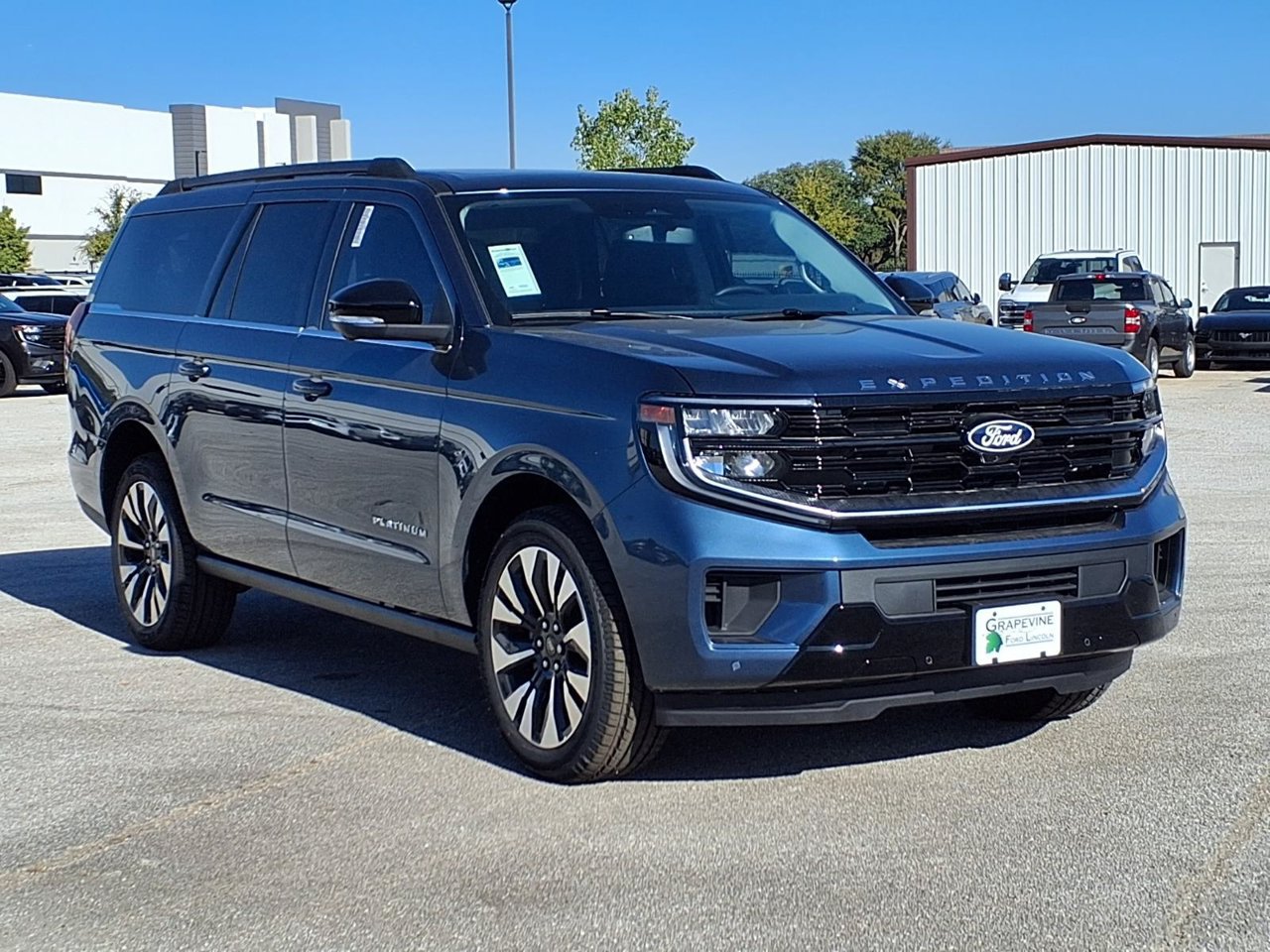 New 2027 Ford Expedition Max Platinum w/ Driver's Package AWD/4WD image 3