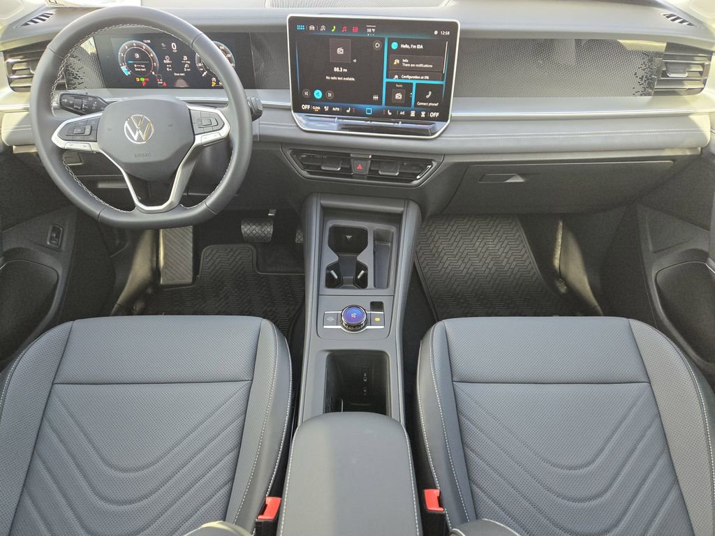 New 2026 Volkswagen Tiguan SE image 22